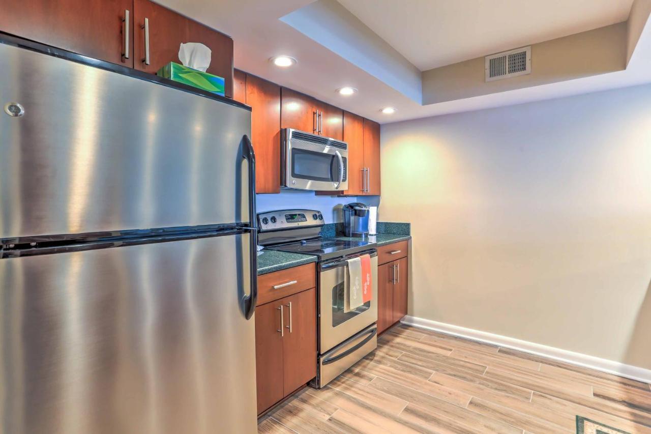 Chic Myrtle Beach Seaside Escape With Pool Access! Luaran gambar